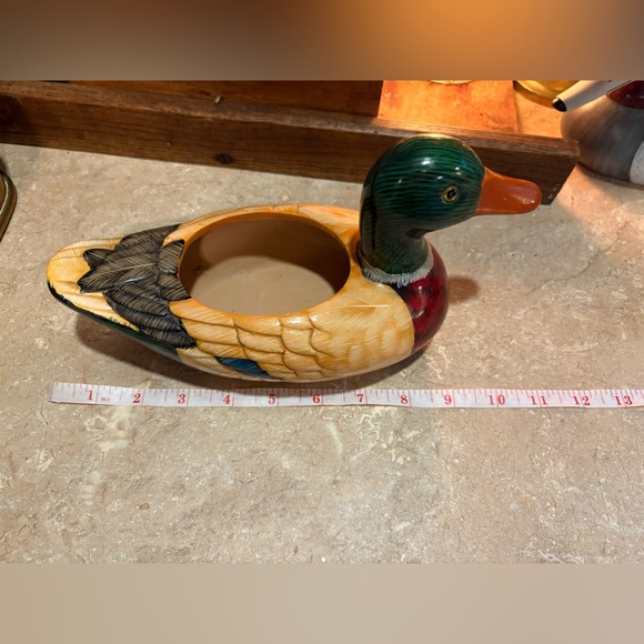 Handcrafted Duck Figurine - Multicolor - Picture 8 of 9